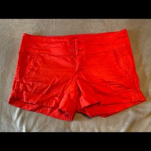Women’s Demeanor red shorts size 9, only worn one time